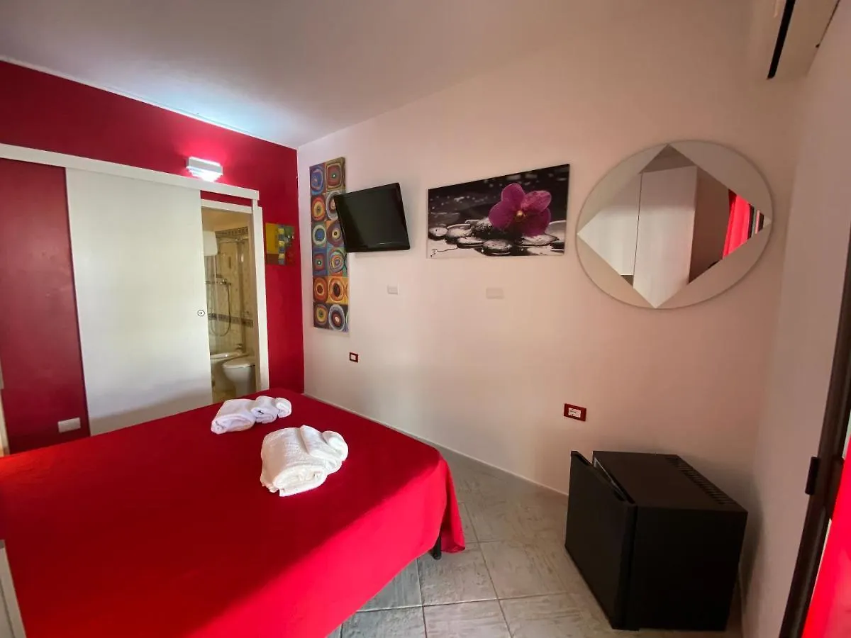 B&B Petite Maison Posada  0*, Posada (Sardinia)